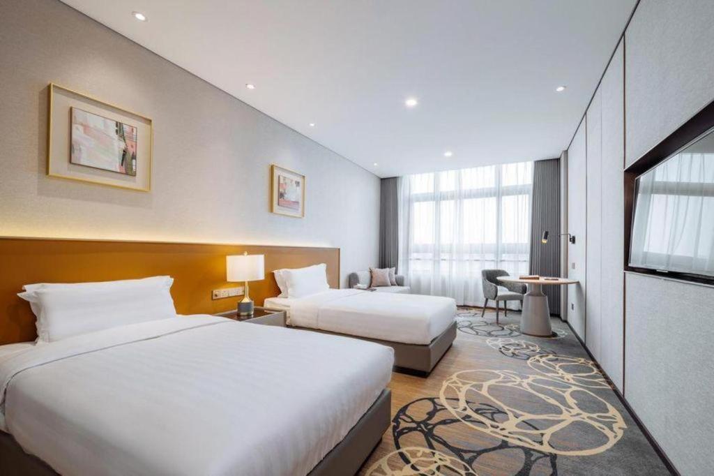 Cypress Garden Hotel Shanghai Buitenkant foto